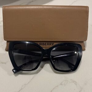 Burberry Black Sunglasses with Tan Case